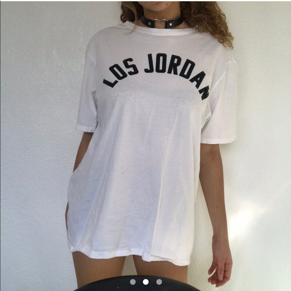 Jordan graphic tee size xl